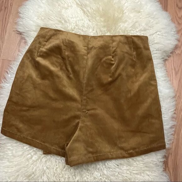 Love Tree Asymmetric Button Camel Stretch Corduroy Skort M - Picture 3 of 6